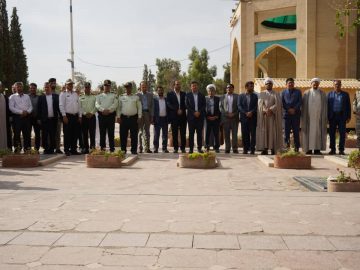 تجدید میثاق خانواده قوه قضائیه در شهرستان سیرجان با شهدا همزمان با آغاز هفته قوه قضائیه