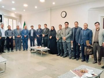 دیدار اعضای شورای شهر با شهردار سیرجان به مناسب روز شهرداری‌ها