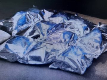 توقیف پژو و تیبا حامل ۱۵۰ کیلو تریاک در سیرجان