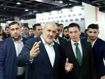 بازدید وزیر صمت از غرفه گل‌گهر در نمایشگاه اورآسیا