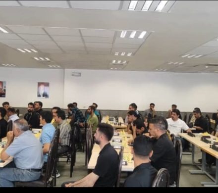 پایان مسابقات شطرنج کارگران استان کرمان به مناسبت روز جهانی کارگر