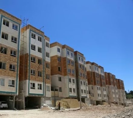 در حوزه مسکن با مشکلات جدی مواجه‌ایم