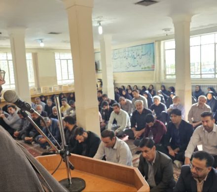 راسم تجلیل از کارکنان دادگستری، دادسرای عمومی و انقلاب ، دادگاههای صلح ، اعضاء و دبیران شوراهای حل اختلاف شهرستان سیرجان برگزار شد.