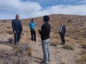 بازدید رییس گروه تهیه طرح های ابخیزداری وحفاظت خاک سازمان منابع طبیعی کشور از پروژه بیومکانیک منطقه چوران چهارگنبد سیرجان