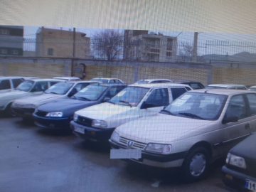 فرمانده انتظامی سیرجان از توقیف ۹۶ دستگاه خودروی متخلف در اجرای طرح انتظام بخشی در این شهرستان خبر داد.