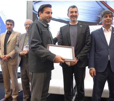 ایمان عتیقی مرد سال فولاد ایران شد 