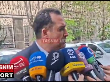 محمد اسفندیارپور عضو هیئترئیسه فدراسیون فوتبال و مدیرعامل باشگاه گلگهر در گفتوگو با رسانهها